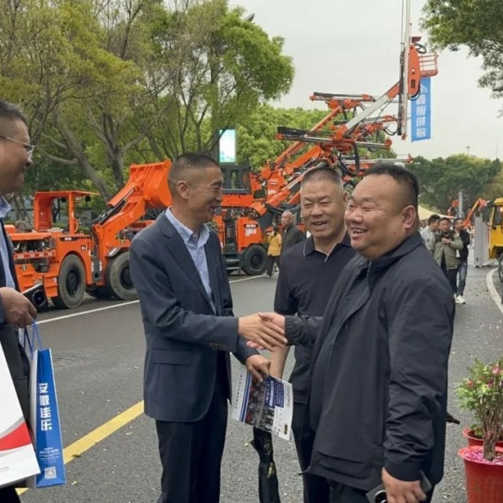 山東昌松工程機(jī)械有限公司攜硬核產(chǎn)品亮相2026中國(guó)蒼南礦山機(jī)械設(shè)備展